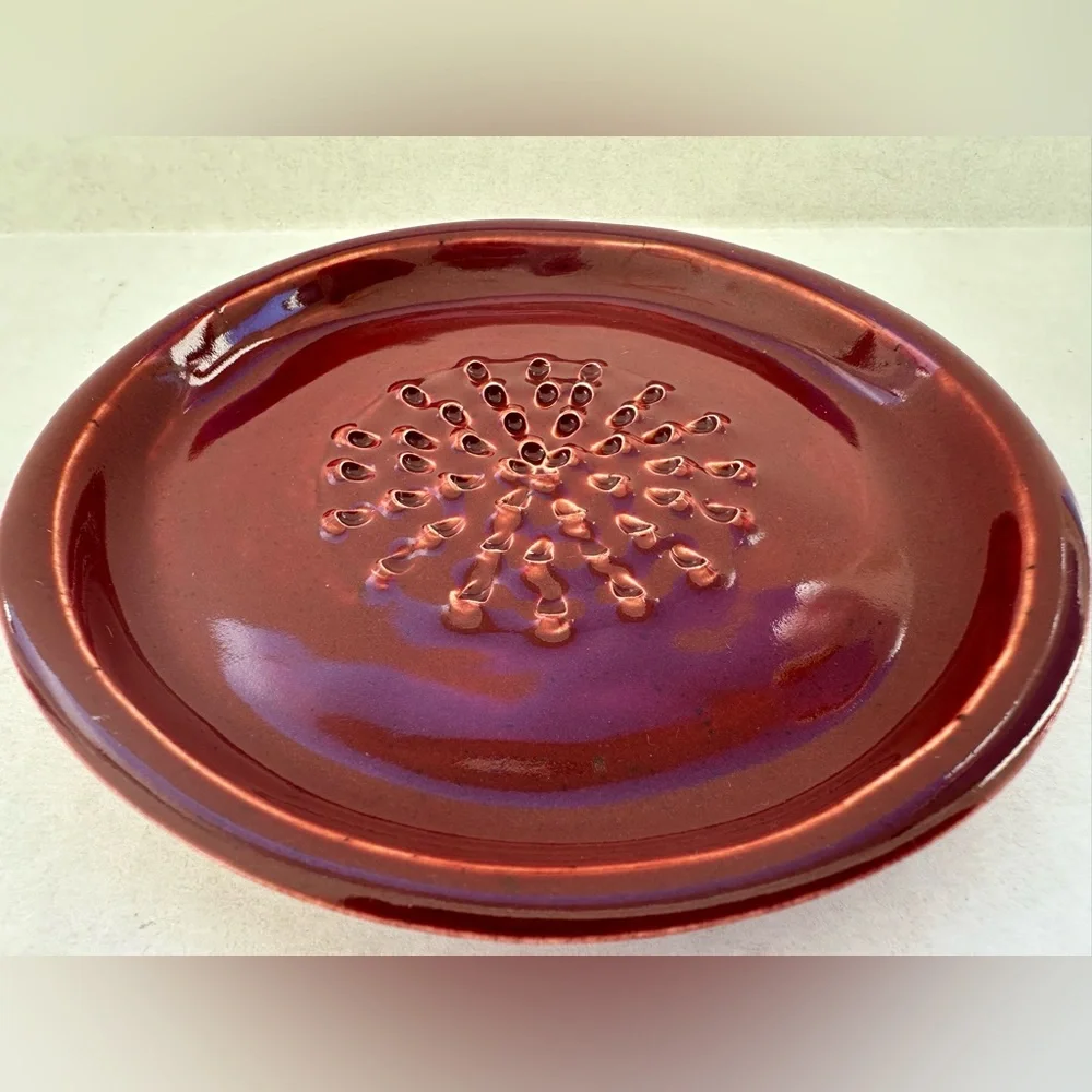 CaterGirl Red Ceramic Garlic Grater Plate